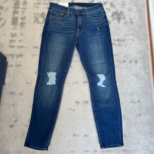 NWT 7 For All Mankind Dark Blue Distressed Skinny Jeans The Ankle Gwenevere